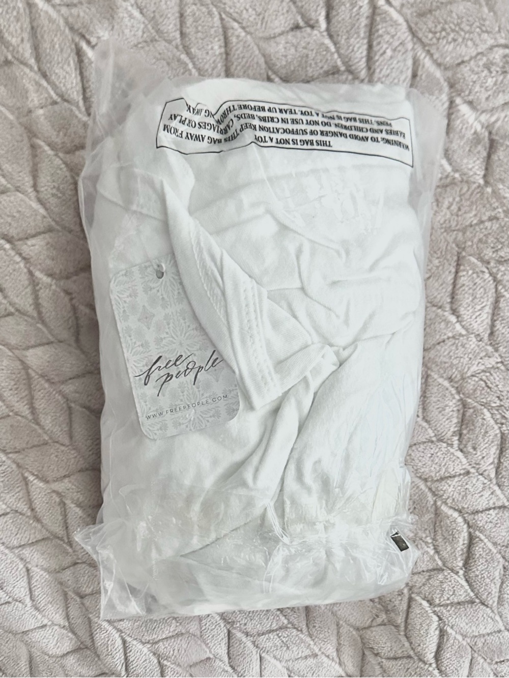 NWT Free People free-est Kaiya Top Ivory size Large - Picture 4 of 6